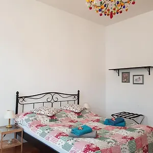 Apartmán 1090, Vídeň