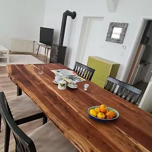 Mit Direktzugang Wien