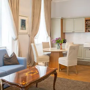 Stilvolles In Zentraler Lage Wien