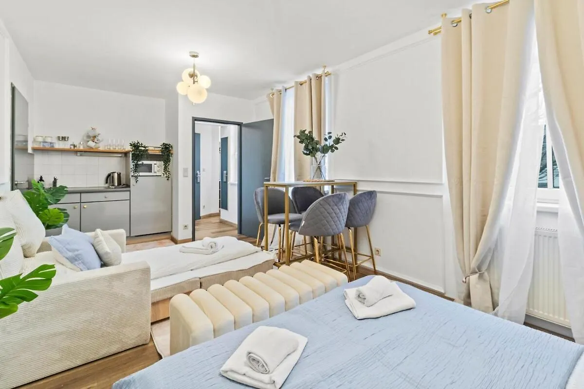 Apartment 15 Min To City Center I Paid Parking I Fast Wifi Vienna Austria